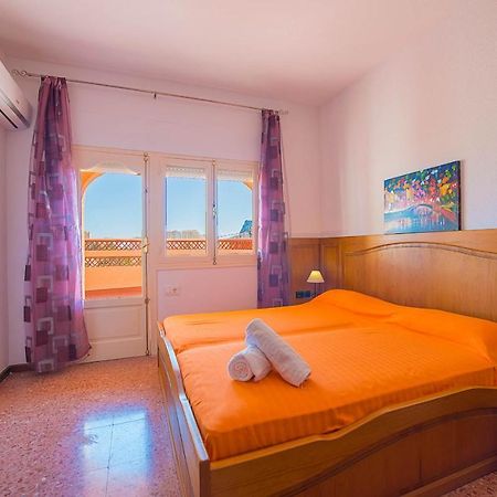 Villa Cronos - Plusholidays Кальпе Екстер'єр фото